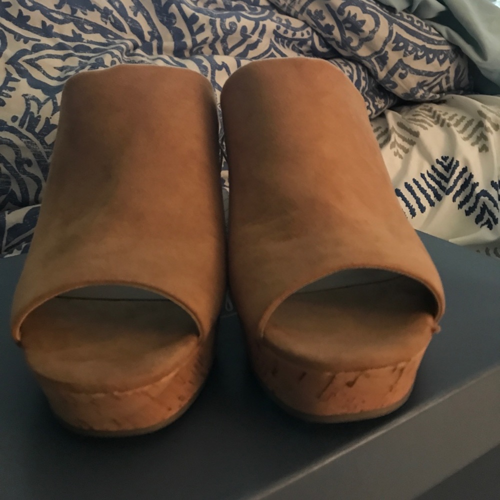 Brand new chunky mules suede-like neutral